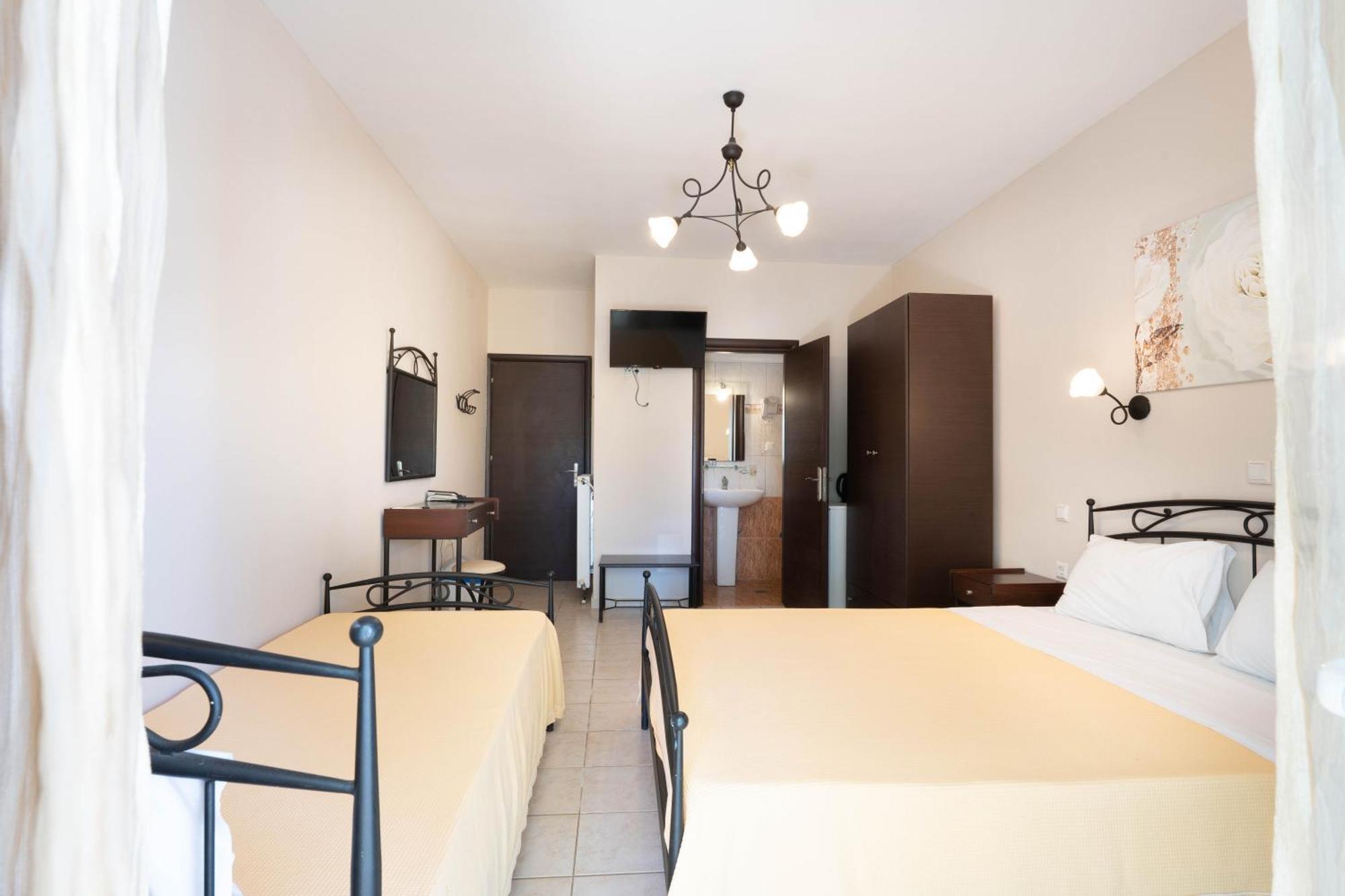 Kipos Resort Néa Péramos Eksteriør billede